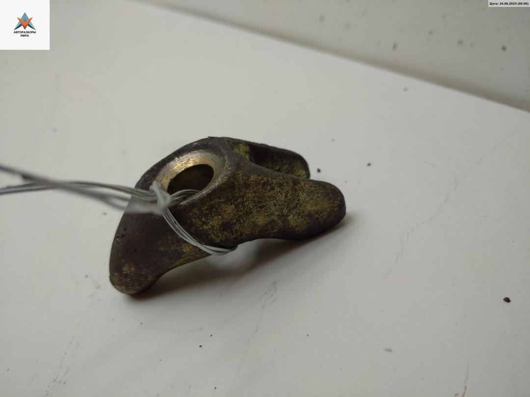 крепление форсунки Fiat Ducato 2 поколение 1997, 2.5 л., дизель, МКПП, белый, микроавтобус - фото №1