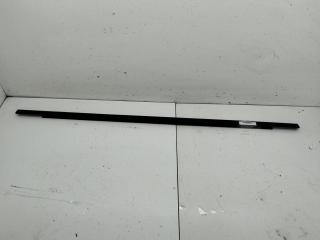 Молдинг стекла двери задней левой наружный Volkswagen Passat B6 2005, 2.0 л., бензин, МКПП, синий, универсал