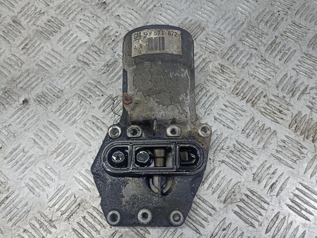 корпус масляного фильтра Opel Astra G 2004, 2.0 л., дизель, АКПП, универсал, 90571672