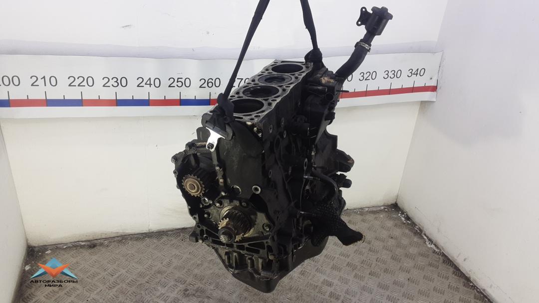 блок цилиндров Land Rover Freelander 2 поколение 2007, 2.2 л., D TD4, дизель, АКПП, внедорожник 5 дв., LR022691 - фото №1