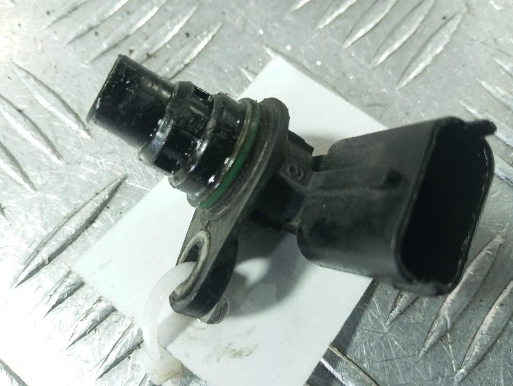 датчик распредвала Volvo S60 2 поколение 2012, цвет, BM51-12K073-AC - фото №1