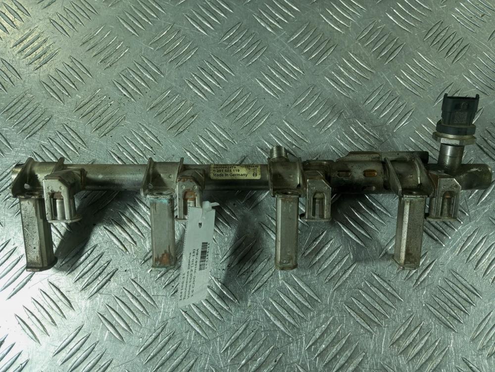 топливная рампа Volvo S60 2 поколение 2012, цвет, CJ5G-9H487-BA - фото №1