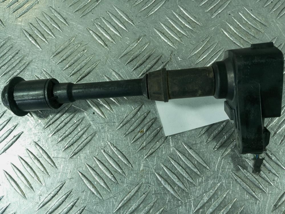 катушка зажигания Volvo S60 2 поколение 2012, цвет, BM5G-12A366-DA - фото №1