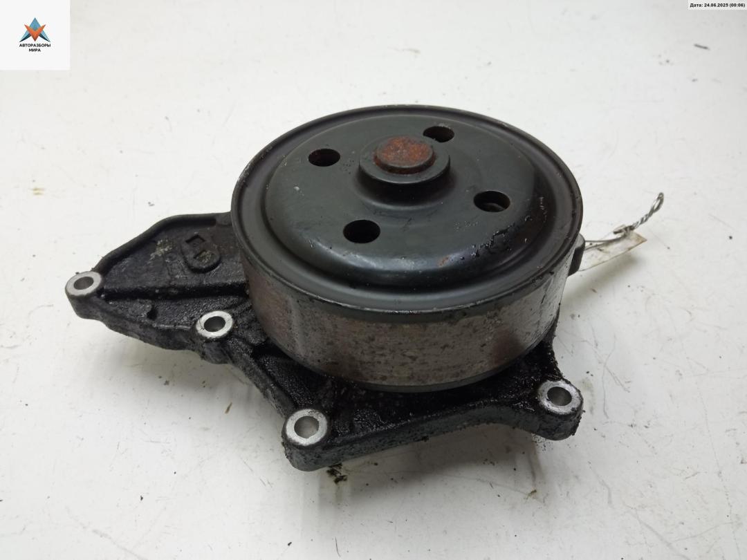 насос антифриза дополнительный Honda FR-V 1 поколение 2005, 2.2 л., дизель, МКПП, чёрный, минивэн - фото №1