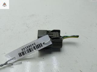 разъем (фишка) проводки Nissan Primera P11 2000, 1.8 л., бензин, МКПП, серый, хетчбэк 5 дв.