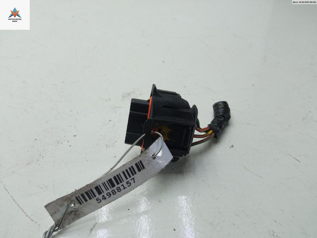 разъем (фишка) проводки Honda FR-V 1 поколение 2005, 2.2 л., дизель, МКПП, чёрный, минивэн - фото №1