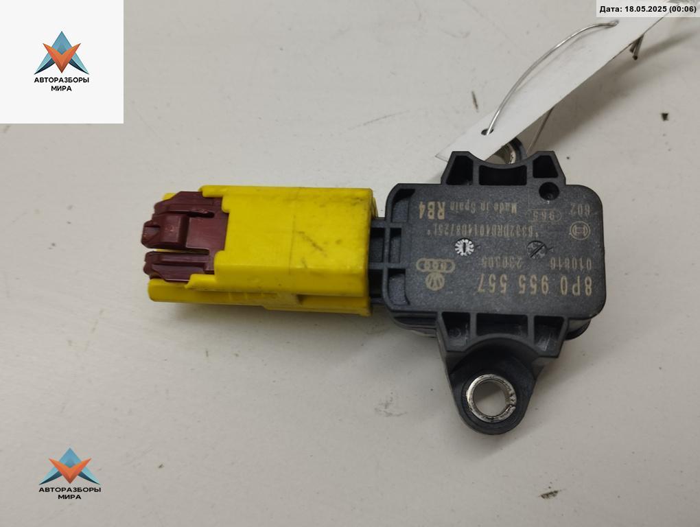 датчик AirBag Audi A4 B7 2005, 2.0 л., бензин, МКПП, серый, универсал, 8P0955557 - фото №1