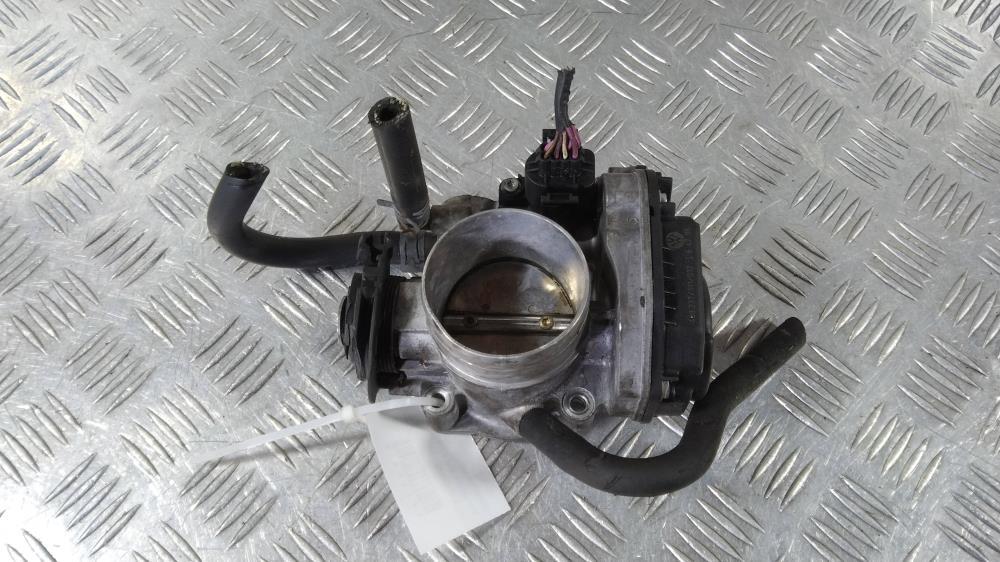 заслонка дроссельная Volkswagen Golf 5 поколение 2003, Бензин 1.6, цвет, 06A133064H - фото №1