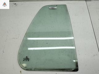 форточка задняя правая Volkswagen Golf 3 поколение 1996, 1.6 л., бензин, МКПП, синий, хетчбэк 5 дв.