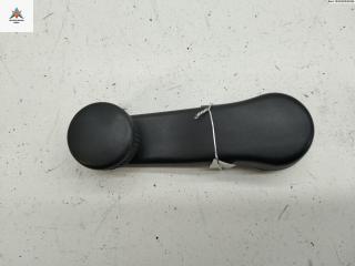 ручка стеклоподъемника Volkswagen Golf 3 поколение 1992, 1.8 л., бензин, МКПП, синий, хетчбэк 5 дв., 1H0837581