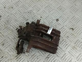 суппорт задний левый Volkswagen Golf 4 поколение 1998, 1.6 л., бензин, МКПП, чёрный, хетчбэк 5 дв.