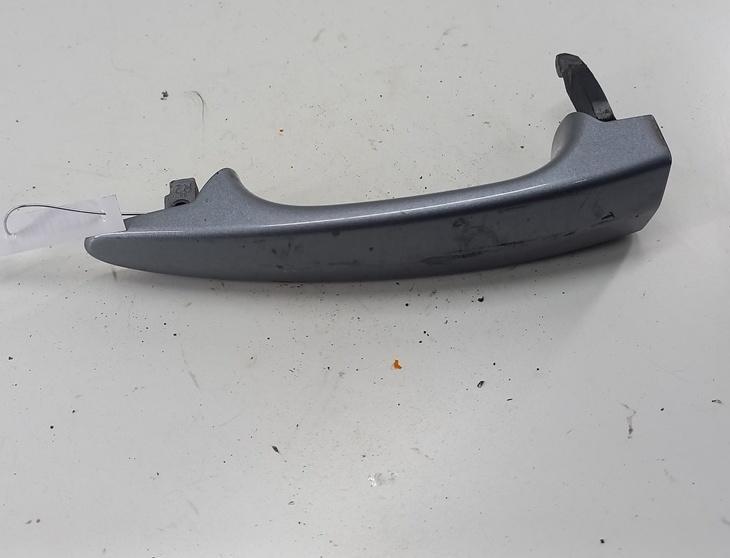 ручка наружная задняя правая BMW 5 E60/E61 2003, 2.2 л., бензин, МКПП, серый, седан