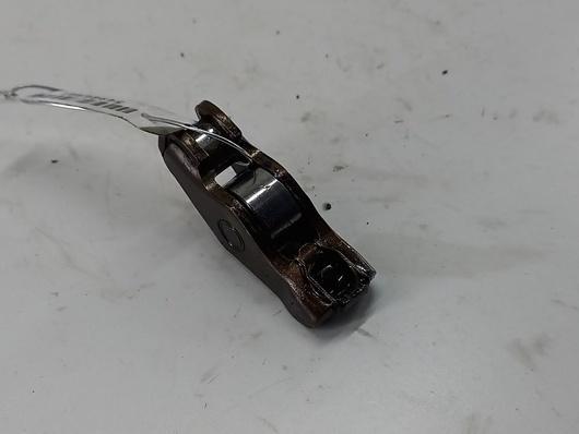 коромысло клапана (рокер) BMW 7 E65/E66 2005, 3.0 л., дизель, АКПП, чёрный, седан, 11332248878, 2248878