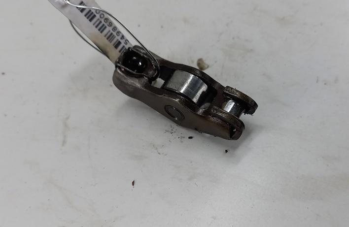 коромысло клапана (рокер) BMW 7 E65/E66 2005, 3.0 л., дизель, АКПП, чёрный, седан, 11332248878, 2248878