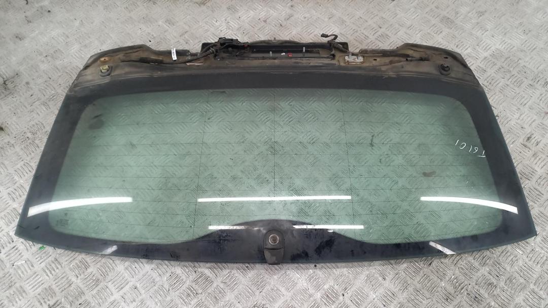 стекло заднее BMW 3 E90/E91/E92/E93 2005, 2.0 л., дизель, МКПП, чёрный, универсал