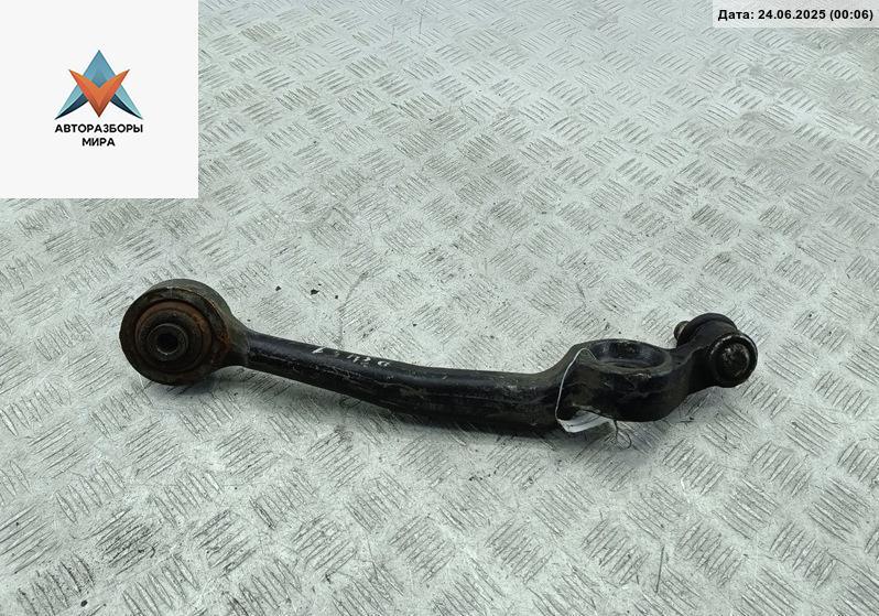 рычаг передний правый Audi A6 4A/C4 1994, 2.6 л., бензин, МКПП, красный, седан - фото №1