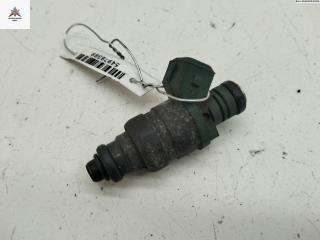 форсунка Volkswagen Golf 4 поколение 1999, 1.6 л., бензин, МКПП, серый, хетчбэк 3 дв., 037906031AA