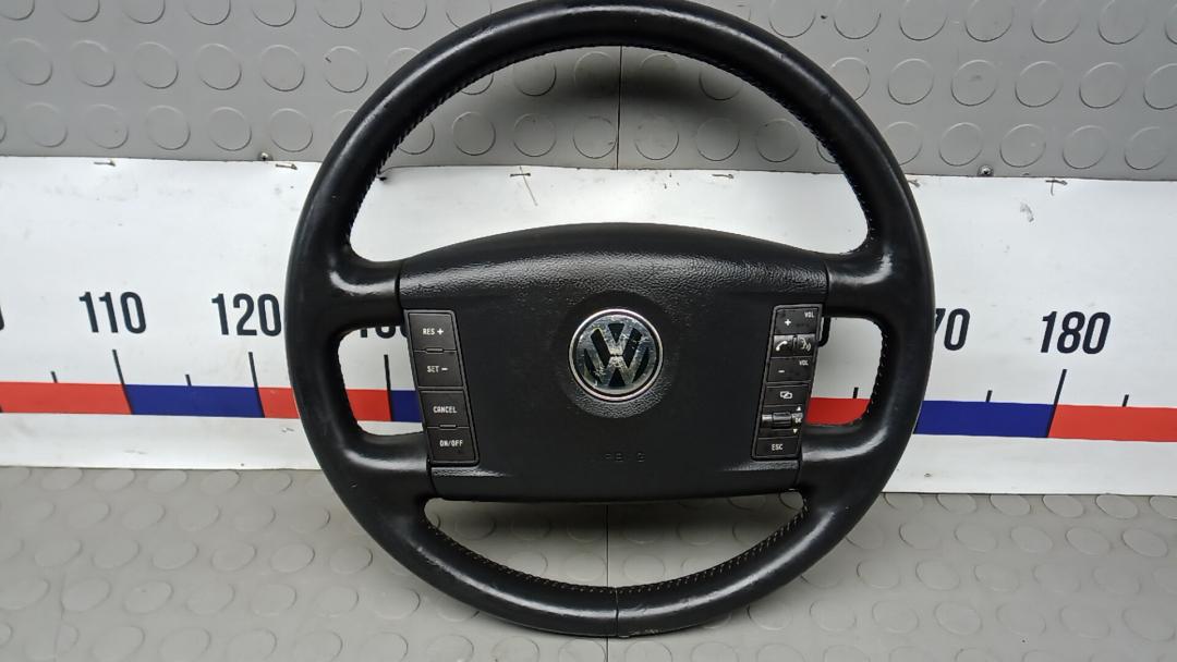 руль Volkswagen Touareg 1 поколение 2006, 2.5 л., дизель, АКПП, внедорожник 5 дв. - фото №1