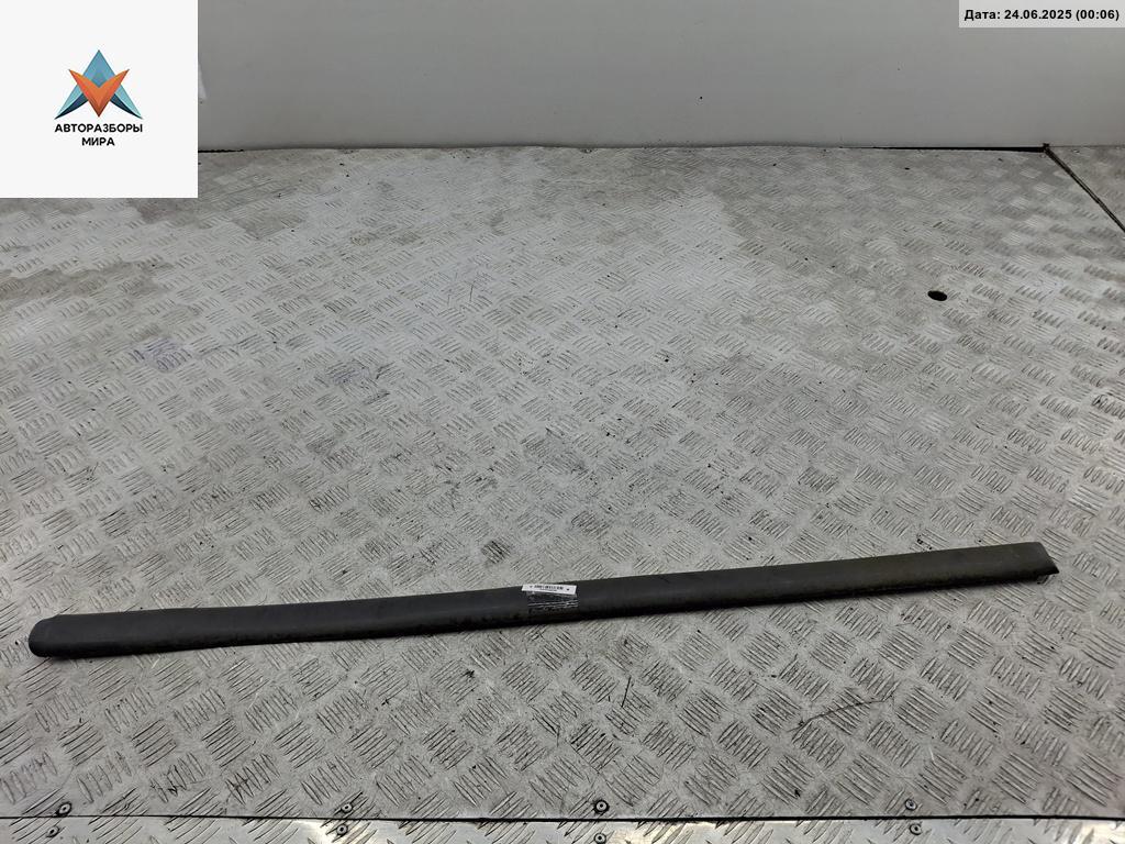 молдинг двери передней правой Fiat Ulysse 1 поколение 1998, 2.1 л., дизель, МКПП, серый, минивэн, 250981926 - фото №1