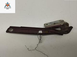 петля капота левая Audi A6 4A/C4 1994, красный, седан, 4A0823301F