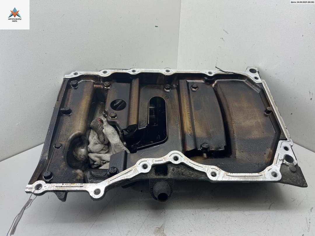 масляный поддон Mazda 6 GG 2004, 1.8 л., бензин, МКПП, серый, универсал, LF1710401 - фото №1
