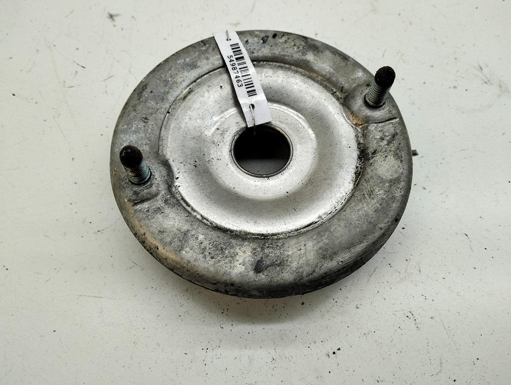 Опора амортизатора переднего (верхняя) Volkswagen Passat B5+ (GP) 2001, 1.9 л., дизель, МКПП, чёрный, универсал, 8D412109B