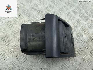 дефлектор обдува салона Mercedes-Benz Vito-1 W638 1997, 2.3 л., бензин, МКПП, чёрный, микроавтобус, 6388310760