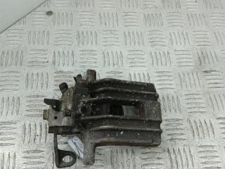 суппорт задний правый Volkswagen Golf 4 поколение 1999, 2.3 л., бензин, МКПП, красный, хетчбэк 5 дв., 230D