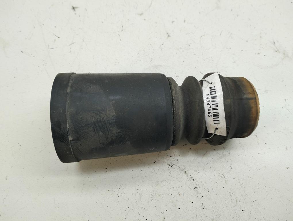Отбойник подвески Volkswagen Passat B5+ (GP) 2001, 1.9 л., дизель, МКПП, чёрный, универсал, 8D0412131F