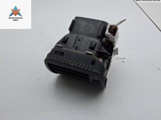 дефлектор обдува салона Volkswagen Passat B5 1999, 1.8 л., бензин, МКПП, синий, универсал, 3B0819703A