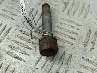 Болт крепления Volkswagen Golf 5 поколение 2005, 1.6 л., бензин, МКПП, серый, хетчбэк 3 дв.