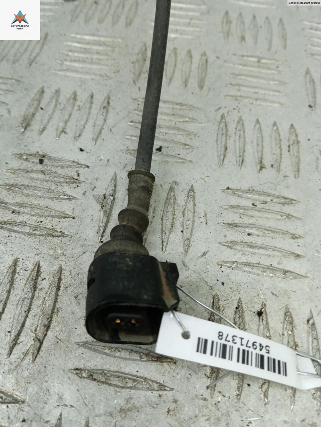 разъем (фишка) проводки Volkswagen Golf 5 поколение 2005, 1.6 л., бензин, МКПП, серый, хетчбэк 3 дв., 8E0973702 - фото №1