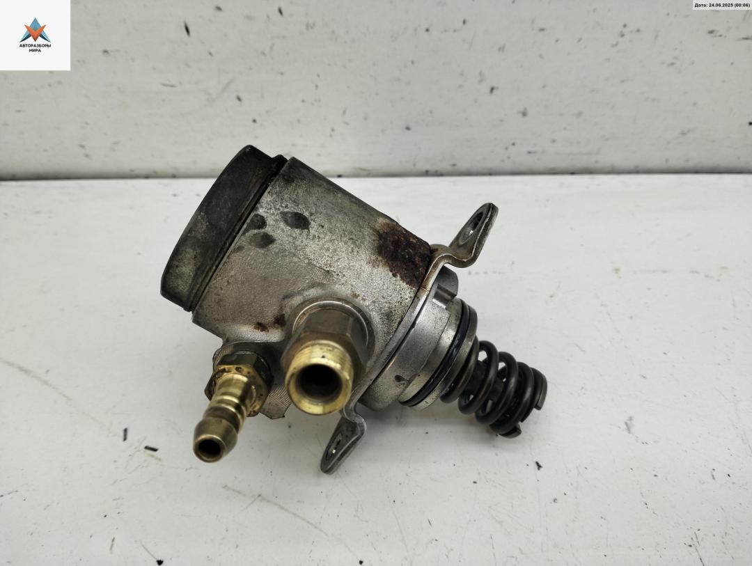 ТНВД Volkswagen Golf 5 поколение 2009, 1.4 л., бензин, МКПП, синий, универсал, 03C127026C - фото №1