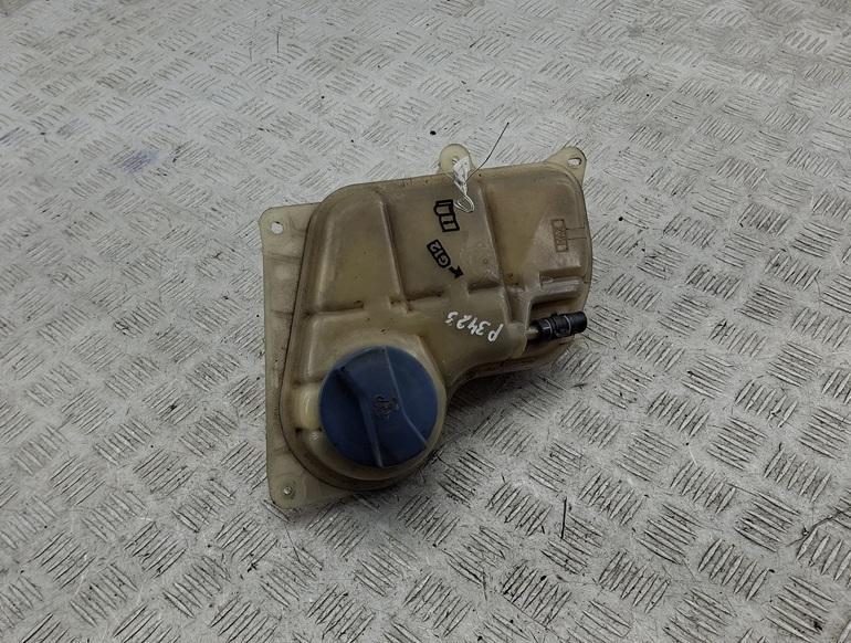 бачок расширительный Volkswagen Passat B5 1998, 1.8 л., бензин, 8D0121403