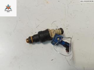 форсунка Volkswagen Passat B4 1994, 1.6 л., бензин, МКПП, серый, универсал, 0280150955