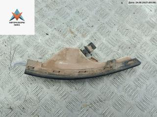 Поворотник (указатель поворота) левый Volkswagen Passat B6 2005, 2.0 л., бензин, МКПП, серый, седан