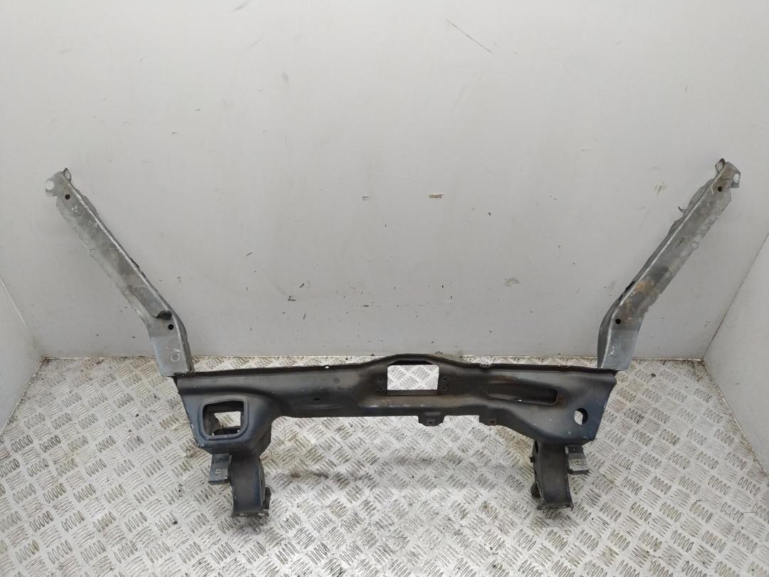 Рамка радиатора Mercedes-Benz Vaneo W414 2003, 1.6 л., бензин, МКПП, серый, минивэн, 4146260507