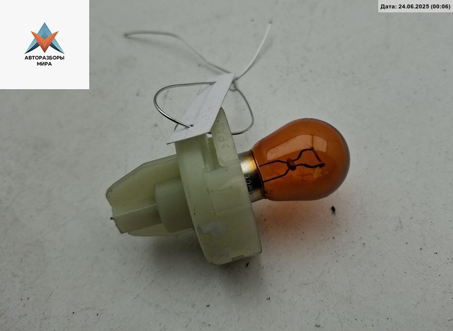 Патрон лампы фары Volkswagen Golf 4 поколение 2000, 1.6 л., бензин, МКПП, синий, универсал, 149601 - фото №1