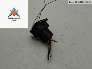 разъем (фишка) проводки Volkswagen Passat B3 1991, 1.8 л., бензин, МКПП, красный, универсал, 357941165