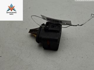 разъем (фишка) проводки Volkswagen Golf 4 поколение 2000, 1.4 л., бензин, МКПП, синий, хетчбэк 5 дв., 1J0973735