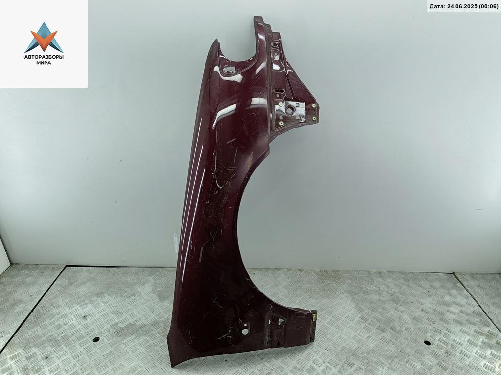 крыло переднее правое Audi A6 4A/C4 1994, 2.6 л., бензин, МКПП, красный, седан - фото №1