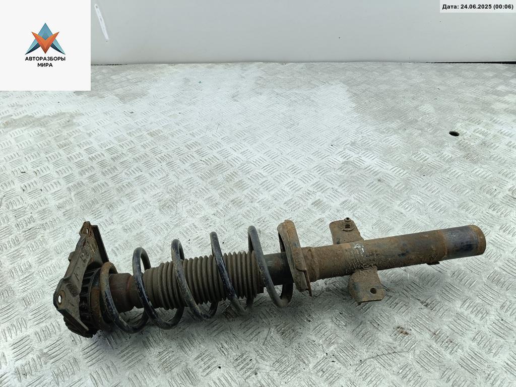 стойка передняя Ford Mondeo 3 поколение 2002, 1.8 л., бензин, МКПП, синий, седан - фото №1