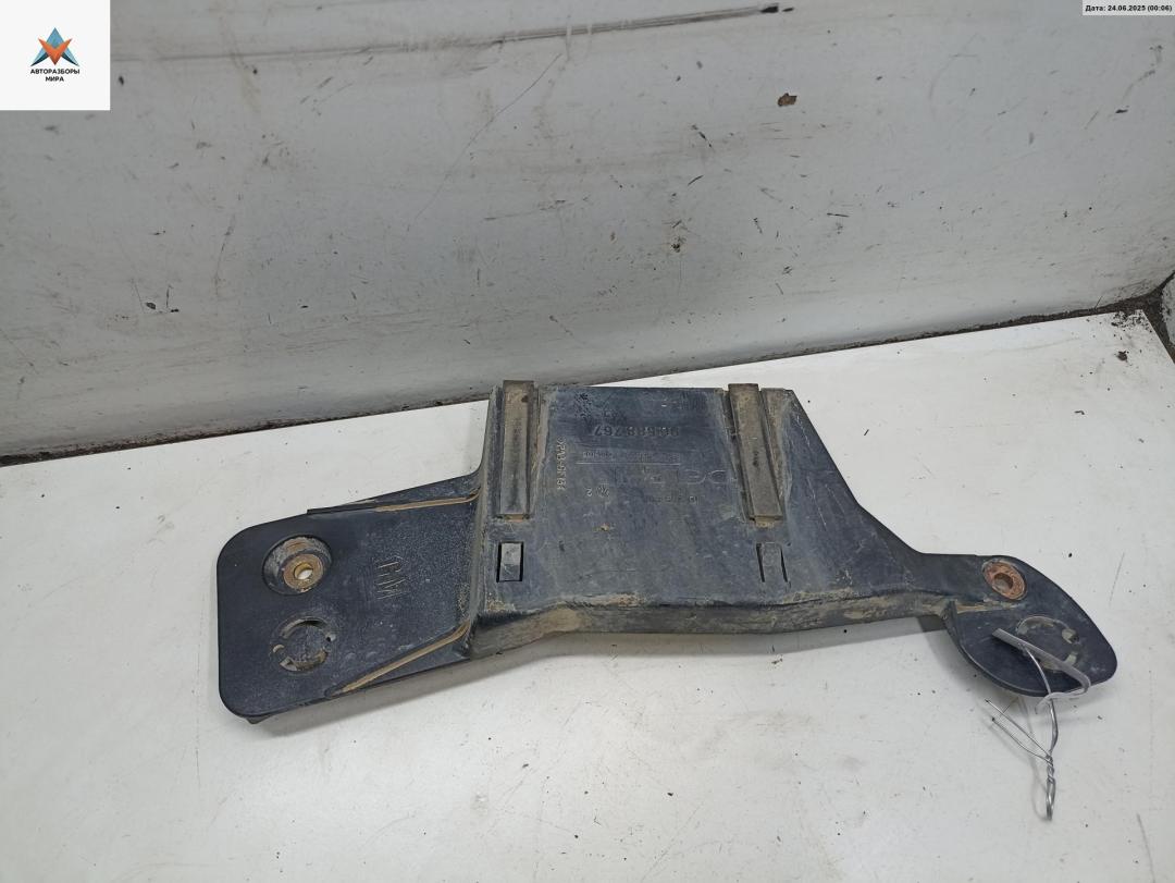 кронштейн (крепление) Opel Astra G 1999, 1.8 л., бензин, АКПП, серый, универсал, 90588767 - фото №1