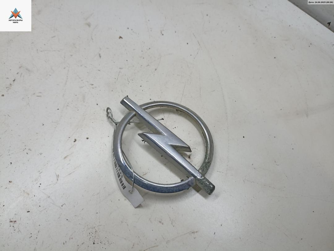 эмблема Opel Astra G 2003, 1.7 л., дизель, МКПП, серый, универсал - фото №1