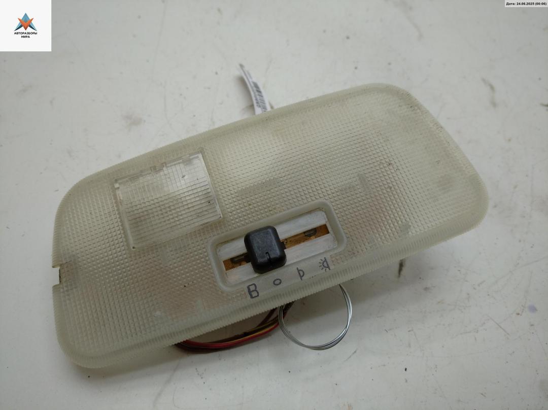 фонарь салона (плафон) Mercedes-Benz Vito-1 W638 1997, 2.3 л., бензин, МКПП, чёрный, микроавтобус, 6388200301 - фото №1