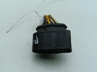 разъем (фишка) проводки Audi A6 4B/C5 [рестайлинг] 2002, 2.5 л., дизель, АКПП, чёрный, универсал