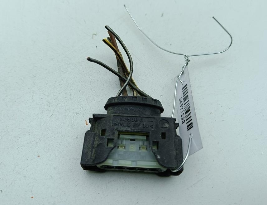 разъем (фишка) проводки Mercedes-Benz C W203 2004, 2.2 л., дизель, МКПП, чёрный, универсал