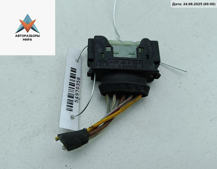 разъем (фишка) проводки Mercedes-Benz Vaneo W414 2001, 1.9 л., бензин, АКПП, серый, минивэн - фото №1