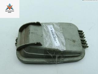 крышка фары Mercedes-Benz Vito-1 W638 1997, 2.3 л., бензин, МКПП, чёрный, микроавтобус