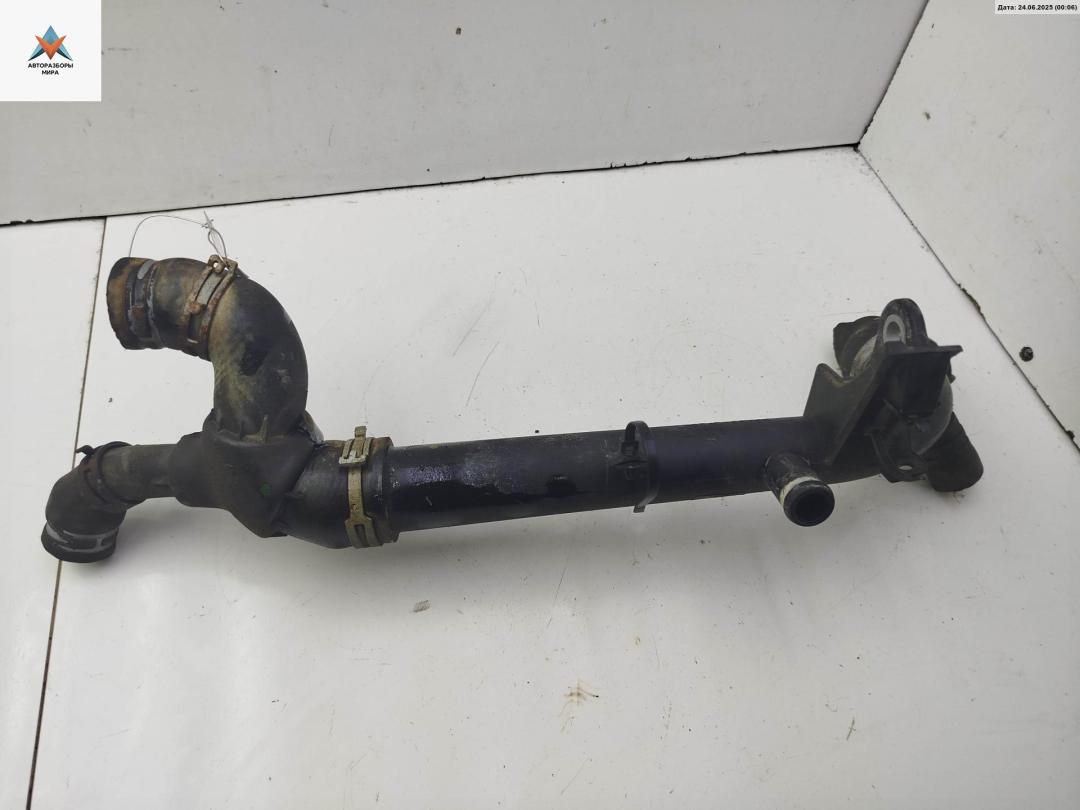 трубка охлаждающей жидкости Opel Meriva 1 поколение (A) 2005, 1.6 л., бензин, МКПП, 1310327 - фото №1